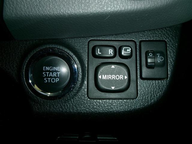 ヴィッツ Ｆ　アルミ　イモビライザー　衝突被害軽減ブレーキ　ＰＷ　ＥＳＣ　スマートキー　ＰＳ　キーレスエントリー　切替式４ＷＤ　記録簿　ＤＶＤ　フルセグテレビ　ＡＢＳ　Ｂカメラ　エアコン　寒冷地　Ｗエアバッグ（19枚目）