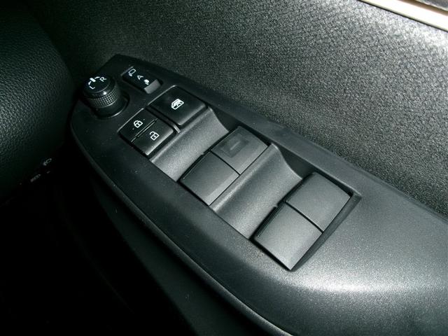 ヤリス Ｚ　Ａクルコン　Ｂモニター　メディアプレイヤー接続　衝突被害軽減ブレーキ　ＬＥＤライト　スマートキー　デュアルエアバッグ　オートエアコン　イモビライザー　ＥＴＣ　キーレス　４ＷＤ　寒冷地仕様（27枚目）