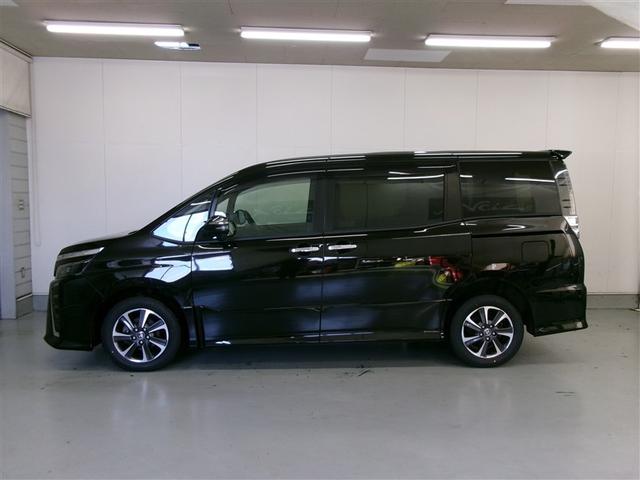 ヴォクシー ＺＳ　煌ＩＩＩ　アルミホイール　アイドリング　Ｂカメラ　キーフリー　盗難防止システム　ナビ＆ＴＶ　寒冷地仕様車　ＤＶＤ再生可能　３列シート　ＥＴＣ　オートクルーズコントロール　リアオートエアコン　ＬＥＤヘッドランプ（2枚目）