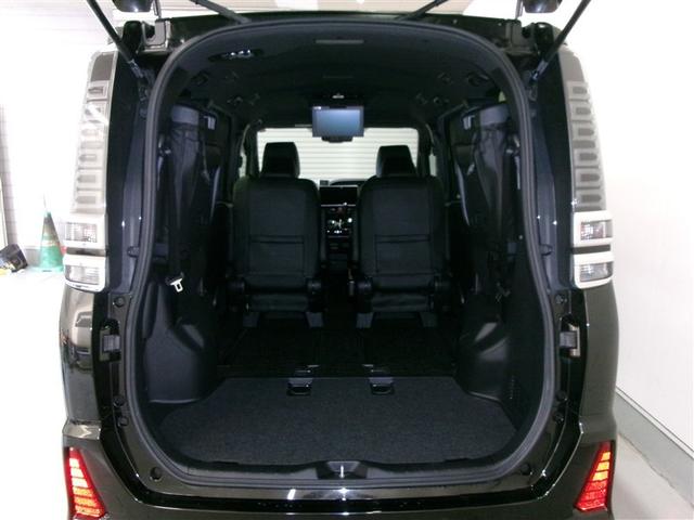 ヴォクシー ＺＳ　煌ＩＩＩ　アルミホイール　アイドリング　Ｂカメラ　キーフリー　盗難防止システム　ナビ＆ＴＶ　寒冷地仕様車　ＤＶＤ再生可能　３列シート　ＥＴＣ　オートクルーズコントロール　リアオートエアコン　ＬＥＤヘッドランプ（11枚目）