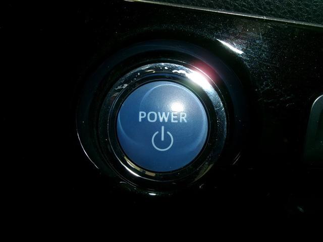 プリウス Ｓ　ＬＥＤライト　スマートエントリー　Ｒカメラ　ＡＵＸ　エアバッグ　オートクルーズ　キーレスエントリー　横滑り防止　オートエアコン　パワーウィンドウ　寒冷地仕様　ＤＶＤ再生可能　４ＷＤ　ＡＢＳ　メモリナビ（19枚目）