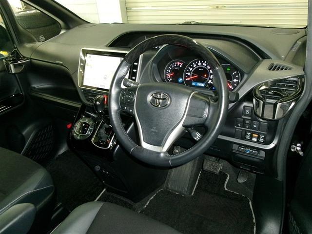 ノア Si ダブルバイビーIII 両側自動ドア 寒冷地 クルーズコントロール フルセグTV アイドリングストップ LEDヘッドライト アルミ バックカメラ スマートキー リアオートエアコン ABS 4WD キーレス 盗難防止装置(4枚目)