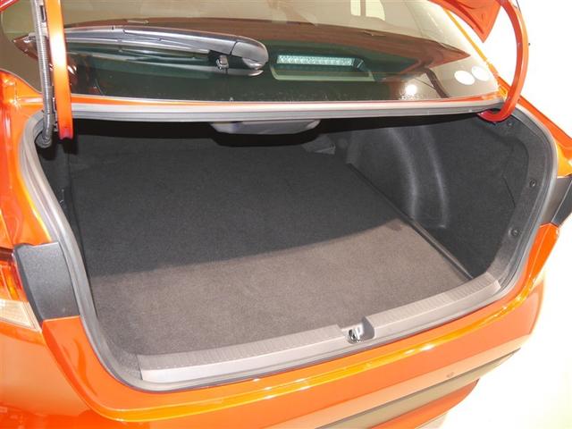 カローラ ハイブリッド G-X プラス クルーズコントロール アルミホイール ナビ ワンオーナー LEDヘッドライト 4WD スマートキー 衝突被害軽減システム メモリーナビ ミュージックプレイヤー接続可 横滑防止 Bカメラ(9枚目)