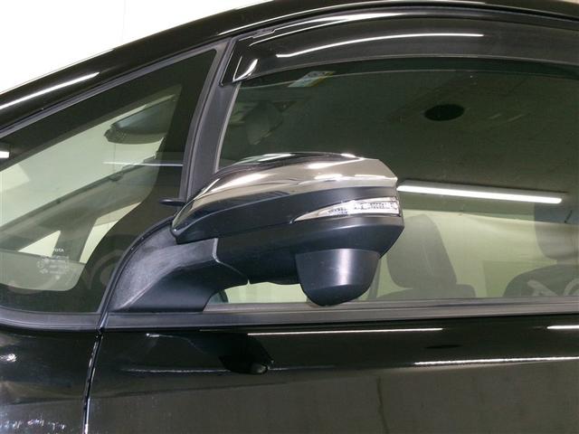 ヴォクシー ZS 煌III アルミホイール アイドリング Bカメラ キーフリー 盗難防止システム ナビ&TV 寒冷地仕様車 DVD再生可能 記録簿 3列シート オートクルーズコントロール リアオートエアコン LEDヘッドランプ(34枚目)