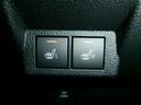 両席フロントシートヒータースイッチ