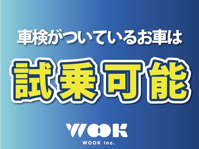 アクア クロスオーバー　冬タイヤ　ドライブレコーダー　ＥＴＣ　バックカメラ　ナビ　ＴＶ　レーンアシスト　衝突被害軽減システム　アルミホイール　オートマチックハイビーム　スマートキー　電動格納ミラー　ＣＶＴ　盗難防止システム（4枚目）