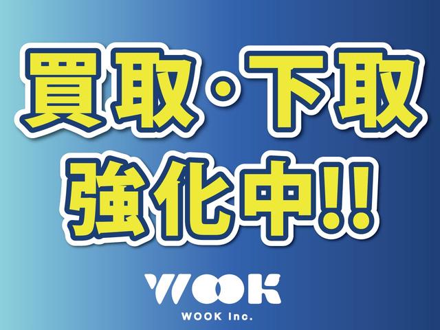 アクア クロスオーバー　冬タイヤ　ドライブレコーダー　ＥＴＣ　バックカメラ　ナビ　ＴＶ　レーンアシスト　衝突被害軽減システム　アルミホイール　オートマチックハイビーム　スマートキー　電動格納ミラー　ＣＶＴ　盗難防止システム（7枚目）