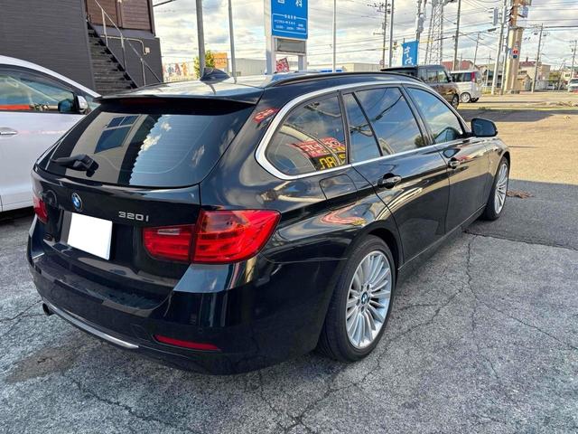 3シリーズ 320i xDriveツーリング ラグジュアリー バックカメラ ナビ オートクルーズコントロール レーンアシスト アルミホイール オートライト パワーシート シートヒーター AT ESC CD USB ミュージックプレイヤー接続可 エアコン(9枚目)