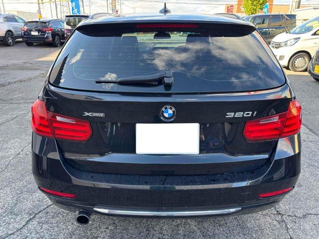 3シリーズ 320i xDriveツーリング ラグジュアリー バックカメラ ナビ オートクルーズコントロール レーンアシスト アルミホイール オートライト パワーシート シートヒーター AT ESC CD USB ミュージックプレイヤー接続可 エアコン(13枚目)