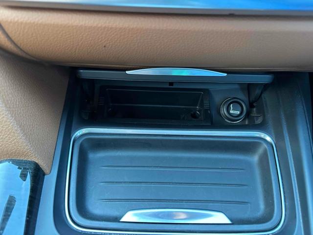 3シリーズ 320i xDriveツーリング ラグジュアリー バックカメラ ナビ オートクルーズコントロール レーンアシスト アルミホイール オートライト パワーシート シートヒーター AT ESC CD USB ミュージックプレイヤー接続可 エアコン(26枚目)