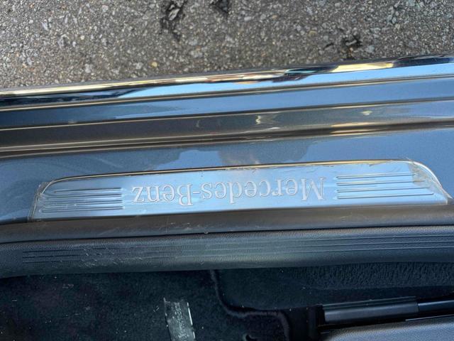 Eクラス E400 4マチック エクスクルーシブ E400 4マチック エクスクルーシブ(5名)(37枚目)