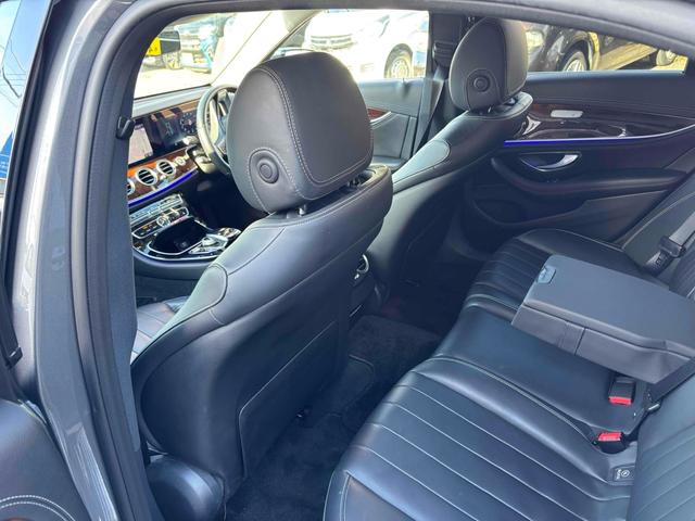 Eクラス E400 4マチック エクスクルーシブ E400 4マチック エクスクルーシブ(5名)(46枚目)