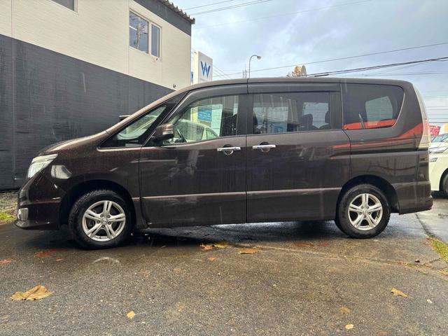 セレナ ハイウェイスター　ＥＴＣ　バックカメラ　ＴＶ　レーンアシスト　両側電動スライドドア　オートライト　スマートキー　アイドリングストップ　電動格納ミラー　後席モニター　３列シート　ウォークスルー　ＣＶＴ　アルミホイール（8枚目）