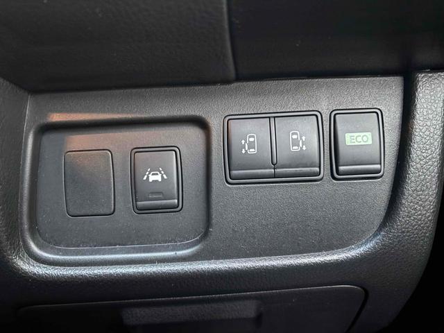 セレナ ハイウェイスター　ＥＴＣ　バックカメラ　ＴＶ　レーンアシスト　両側電動スライドドア　オートライト　スマートキー　アイドリングストップ　電動格納ミラー　後席モニター　３列シート　ウォークスルー　ＣＶＴ　アルミホイール（22枚目）