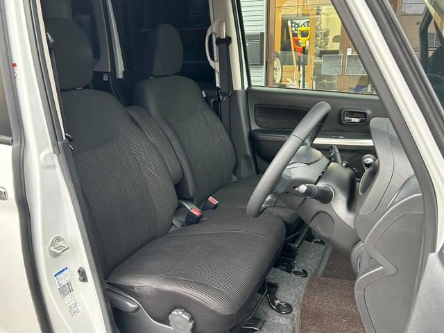 デイズルークス ハイウェイスター　ターボ　４ＷＤ　寒冷地仕様　アラウンドビューモニター　両側パワースライド　純正ナビ（Ｂｌｕｅｔｏｏｔｈ　フルセグＴＶ　ＤＶＤ）　シートヒーター（29枚目）