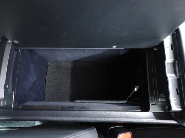 クラウンクロスオーバー Ｇレザーパッケージ　本州仕入・４ＷＤ・１２．３型ディスプレイオーディオ・ＢＳＭ・パワーシート・シートヒーター・シートエアコン・ＬＥＤヘッドライト・純正２１インチＡＷ・フルセグ・Ｂｌｕｅｔｏｏｔｈ・ＥＴＣ２．０（40枚目）