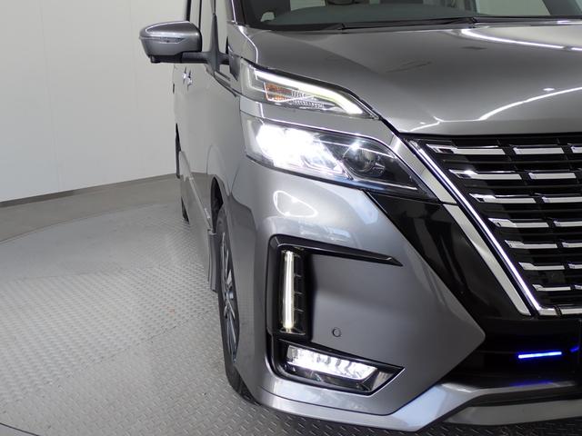 セレナ ハイウェイスターＶ　本州仕入・４ＷＤ・プロパイロット・全周囲カメラ・純正１０型ナビ・ＢＳＭ・両側電動スライド・エマージェンシーＢ・Ｐアシスト・ＬＥＤフォグ・フルセグ・ＣＤ／ＤＶＤ・ドラレコ・Ｂｌｕｅｔｏｏｔｈ（13枚目）