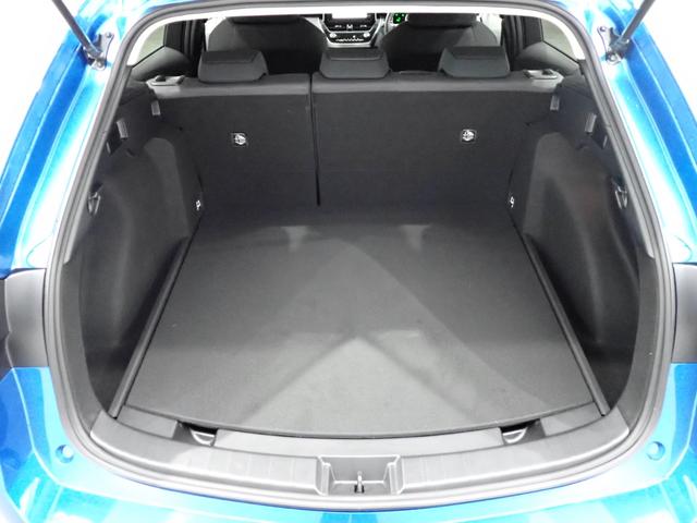 カローラツーリング ハイブリッド　Ｇ　本州仕入・４ＷＤ・寒冷地仕様・ＢＳＭ・シート＆ステアリングヒーター・衝突軽減ブレーキ・障害物センサー・ＬＥＤヘッドライト・スマートキー・社外ＡＷ・フルセグ・バックカメラ・ＥＴＣ２．０（45枚目）