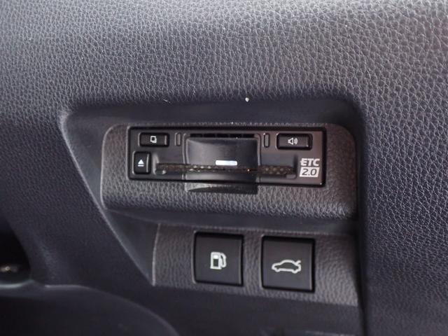 クラウンクロスオーバー Ｇアドバンスド　本州仕入・４ＷＤ・純正１２．３型ＤＡ・全周囲・デジタルＭ・ヘッドアップディスプレイ・ＢＳＭ・ワイヤレス充電・ＡＣ１００Ｖ１５００Ｗ・電動リアゲート・電動シート・衝突軽減Ｂ・クリアランスソナー・フルセグ（24枚目）