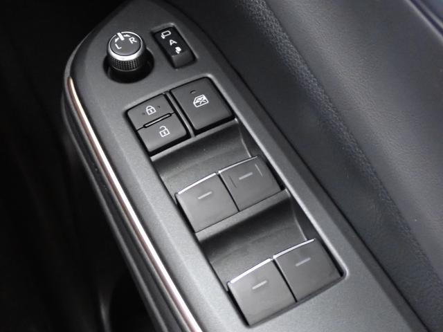 クラウンクロスオーバー Ｇアドバンスド　本州仕入・４ＷＤ・純正１２．３型ＤＡ・全周囲・デジタルＭ・ヘッドアップディスプレイ・ＢＳＭ・ワイヤレス充電・ＡＣ１００Ｖ１５００Ｗ・電動リアゲート・電動シート・衝突軽減Ｂ・クリアランスソナー・フルセグ（42枚目）