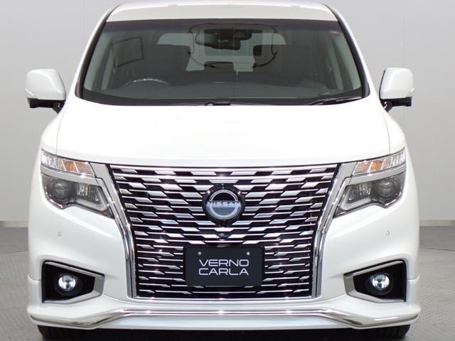 エルグランド ２５０ハイウェイスタープレミアム　本州仕入・４ＷＤ・フリップダウンＭ・両側Ｐスライド・パワーゲート・セーフティイルミネーション・Ｐアシスト・ＢＳＭ・障害物センサー・シートヒーター・電動シート・純正ＡＷ・ＬＥＤヘッドライト・ドラレコ（8枚目）