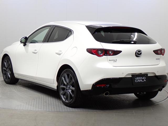 MAZDA3ファストバック 15Sツーリング 本州仕入・360°セーフティPKG・マツダコネクトナビ・ヘッドアップディスプレイ・クルーズコントロール・障害物センサ・レーンキープ・LEDヘッドライト・純正AW・ETC・CD/DVDデッキ・HDMI(11枚目)