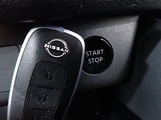 エクストレイル Ｘ　ｅ－４ＯＲＣＥ　本州仕入・全周囲カメラ・純正１２．３型ニッサンコネクト・前席電動シート・デジタルインナーＭ・シート＆ステアリングＨ・電動リアゲート・アクセサリーコンセント・フルセグ・バックＣ・Ｂｌｕｅｔｏｔｈ・ＥＴＣ（13枚目）