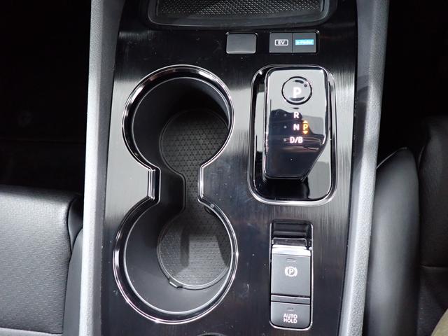 エクストレイル Ｘ　ｅ－４ＯＲＣＥ　本州仕入・全周囲カメラ・純正１２．３型ニッサンコネクト・前席電動シート・デジタルインナーＭ・シート＆ステアリングＨ・電動リアゲート・アクセサリーコンセント・フルセグ・バックＣ・Ｂｌｕｅｔｏｔｈ・ＥＴＣ（25枚目）