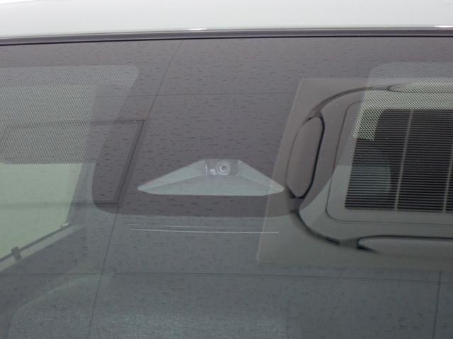 シエンタ ハイブリッドZ 本州仕入・10.5型DAプラス・寒冷地・全周囲・コンフォートPKG・天井サーキュレーター・BSM・ACコンセント・両側電動スライド・純正ドラレコ・フルセグ・Bluetooth・ETC(12枚目)