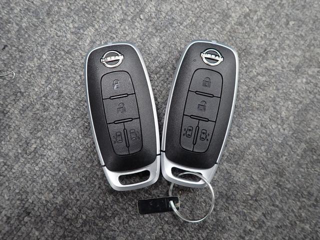 セレナ ハイウェイスターV Vセレクション 本州仕入・全周囲・デジタルM・BSM・シート&ステアリングヒーター・社外SDナビ・衝突軽減B・障害物センサー・ワンセグ・Bluetooth・ETC(14枚目)