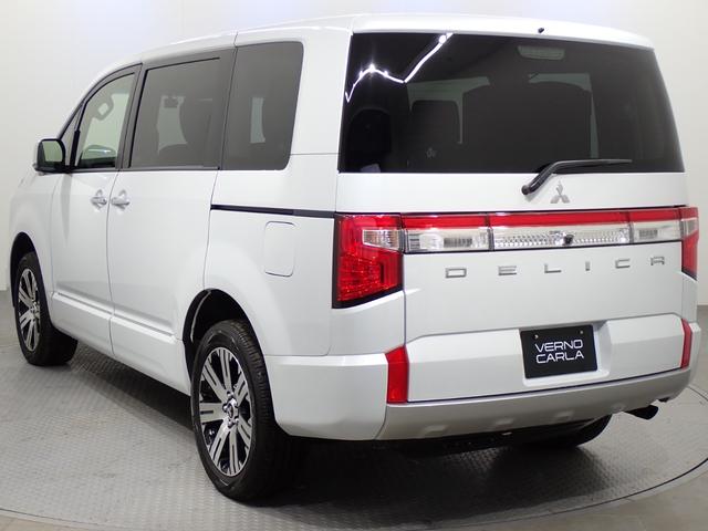 デリカＤ：５ Ｐ　本州仕入・４ＷＤ・全周囲カメラ・両側電動ドア・電動ゲート・前席シートヒーター・ステアリングヒーター・純正１８インチＡＷ・サイドステップレス・社外ナビ・Ｂカメラ・ＥＴＣ・Ｂｌｕｅｔｏｏｔｈ（11枚目）