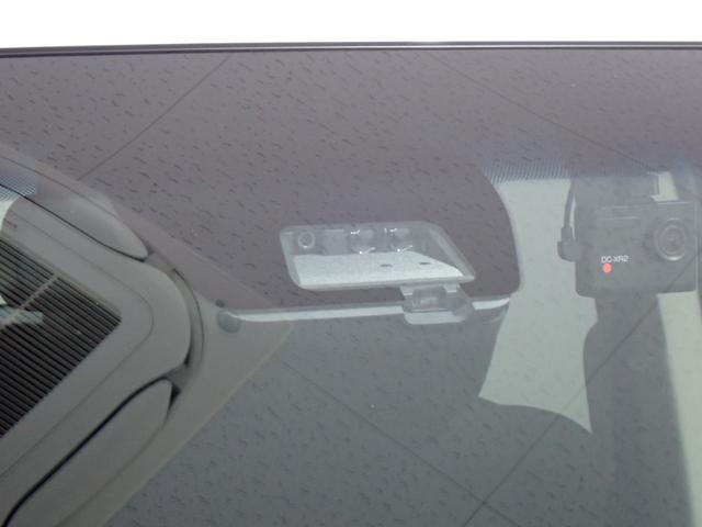 デリカＤ：５ Ｐ　本州仕入・４ＷＤ・全周囲カメラ・両側電動ドア・電動ゲート・前席シートヒーター・ステアリングヒーター・純正１８インチＡＷ・サイドステップレス・社外ナビ・Ｂカメラ・ＥＴＣ・Ｂｌｕｅｔｏｏｔｈ（12枚目）