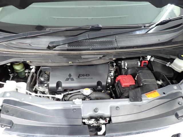 デリカＤ：５ ジャスパー　本州仕入・４ＷＤ・Ｆバンパープロテクター・純正サイドステップ・アンダーガード・両側電動スライドドア・シートヒーター・バックカメラ・フロントフォグランプ・アクセサリーコンセント・純正１８ＡＷ・ドラレコ（16枚目）