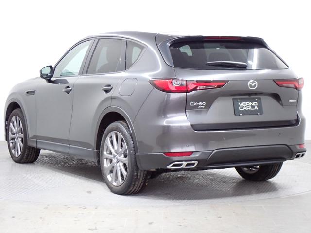 ＣＸ－６０ ＸＤ　Ｌパッケージ　本州仕入・白皮レザーシート・パノラマサンルーフ・ステアリング＆全席シートヒータ・１２．３型マツダコネクトナビ・ＢＯＳＥサウンドシステム・全周囲カメラ・ＨＵＤ・前席電動シート・フルセグ・ＨＤＭＩ・ＥＴＣ（11枚目）