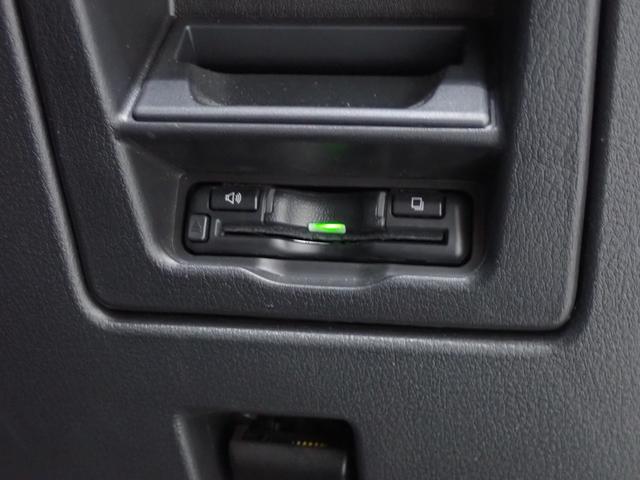 ＣＸ－６０ ＸＤ　Ｌパッケージ　本州仕入・白皮レザーシート・パノラマサンルーフ・ステアリング＆全席シートヒータ・１２．３型マツダコネクトナビ・ＢＯＳＥサウンドシステム・全周囲カメラ・ＨＵＤ・前席電動シート・フルセグ・ＨＤＭＩ・ＥＴＣ（24枚目）