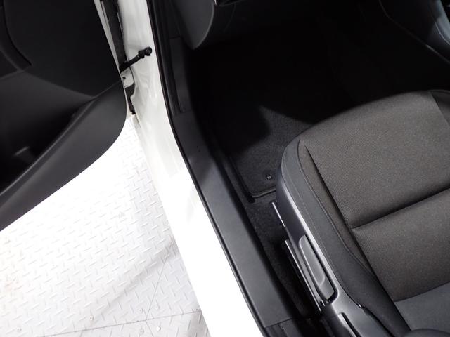MAZDA3ファストバック XDプロアクティブ ツーリングセレクション 本州仕入・マツダコネクト10.25型ナビ・appleカープレイ・ヘッドアップディスプレイ・クルーズコントロール・障害物センサー・レーンキープアシスト・LEDヘッドライト・純正18AW・バックカメラ(50枚目)