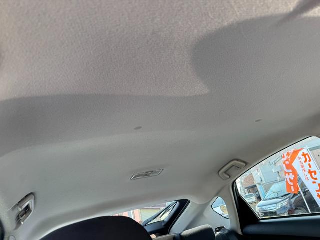 プリウス Ｓ　ワンオーナー　純正ナビ　フルセグＴＶ　純正スターター　Ｆスポイラー　夏冬アルミホイール付　スペアキー　保障　プッシュスタート　スマートキー（18枚目）