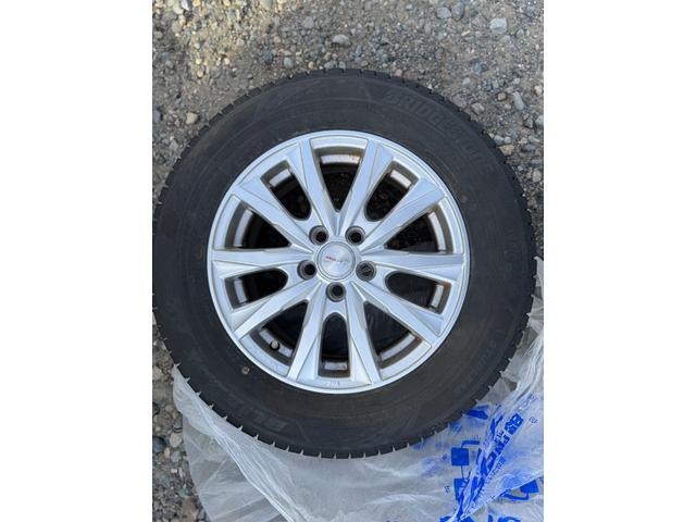 プリウス Ｓ　ワンオーナー　純正ナビ　フルセグＴＶ　純正スターター　Ｆスポイラー　夏冬アルミホイール付　スペアキー　保障　プッシュスタート　スマートキー（33枚目）