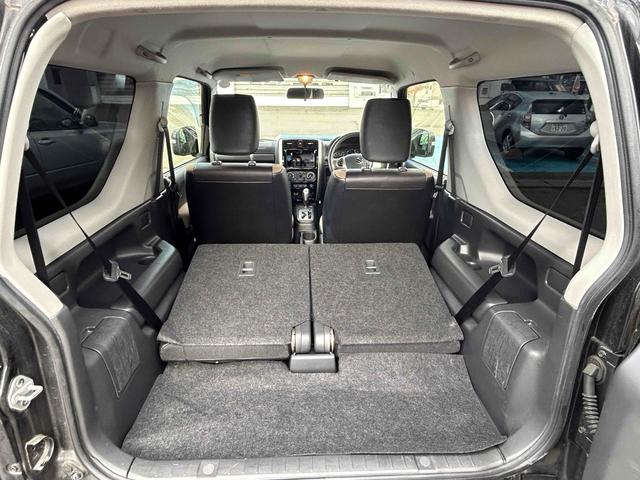 ジムニー ランドベンチャー 4WD キーレスエントリー シートヒーター AT ABS アルミホイール 衝突安全ボディ エアコン パワーウィンドウ(17枚目)