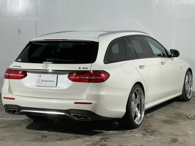 E43 4マチック ステーションワゴン 4WD パノラミックスライディングルーフ 12.3インチディスプレイナビ フルセグ Bluetooth Burmasterサウンドシステム 360度カメラ ETC ハーフレザーシート シートヒーター(15枚目)
