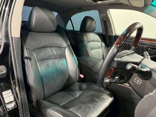 クラウンマジェスタ Ｃタイプ　Ｆパッケージ６０ｔｈスペシャルＥＤ　特別仕様車　サンルーフ　ＡＩＲＬＩＦＴ製エアサス　ＷＯＲＫ　ＺＩＳＴＡＮＣＥ　Ｗ５Ｓリバレル　モードパルファム製フルエアロ　モードパルファム製マフラー　Ｆ鬼キャンアッパーアーム　Ｒ３点調整式社外アーム（22枚目）