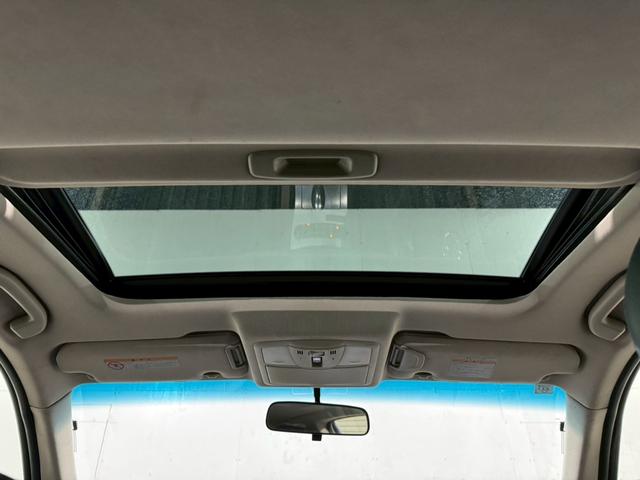 スカイライン 370GT タイプSP サンルーフ 純正エアロフォルムバンパー 車高調 黒革シート 対向キャリパー カールソン20インチアルミホイール 純正ナビ バックカメラ ETC HIDヘッドライト パワーシート シートヒーター(4枚目)