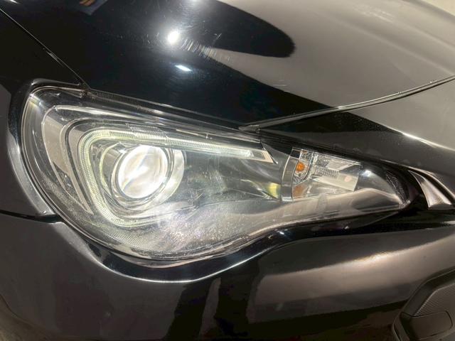 【ＨＩＤヘッドライト】暗い夜道でも明るく前を照らしてくれます♪