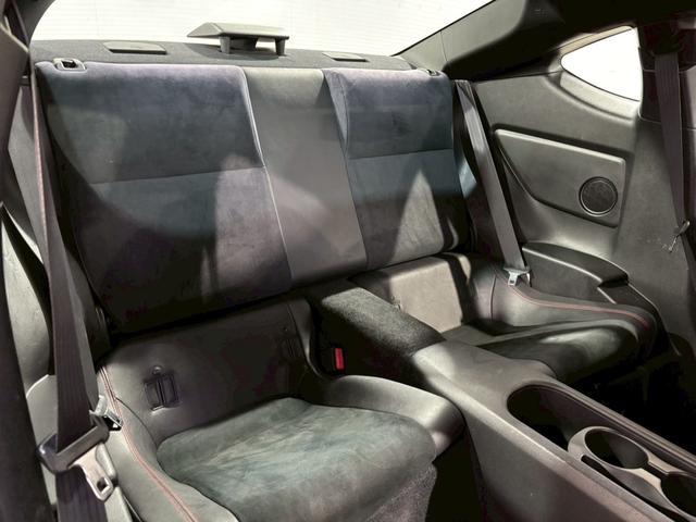 ２列目も綺麗で大事に乗られていたことがわかります。