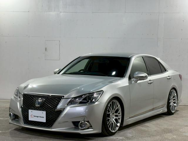 クラウン アスリートＳｉ－Ｆｏｕｒ　エアロ　車高調　カールソン１９インチアルミホイール　マルチナビ　フルセグＴＶ　Ｂｌｕｅｔｏｏｔｈ再生　全方位カメラ　ＥＴＣ　ドライブレコーダー　パワーシート　スマートキー　ＨＩＤヘッドライト（10枚目）