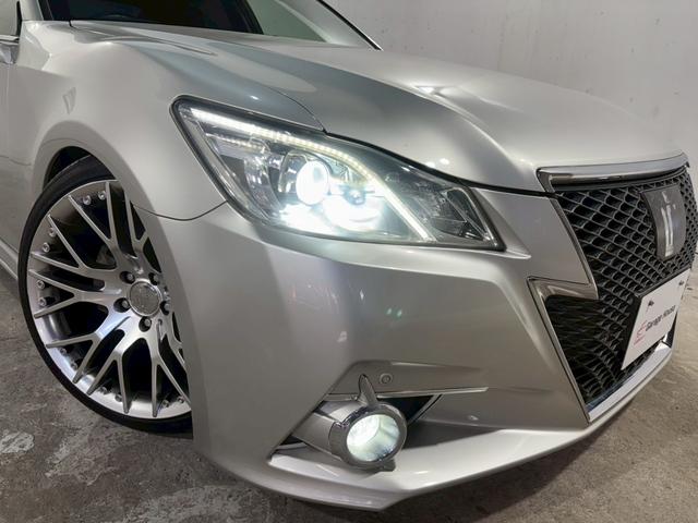 クラウン アスリートＳｉ－Ｆｏｕｒ　エアロ　車高調　カールソン１９インチアルミホイール　マルチナビ　フルセグＴＶ　Ｂｌｕｅｔｏｏｔｈ再生　全方位カメラ　ＥＴＣ　ドライブレコーダー　パワーシート　スマートキー　ＨＩＤヘッドライト（20枚目）
