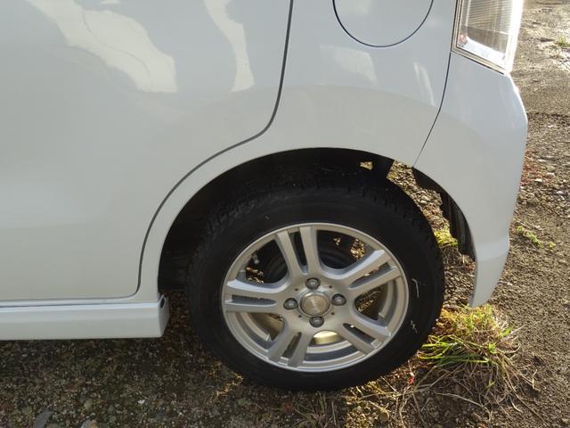 ワゴンＲスティングレー リミテッドＩＩ　４ＷＤ　ＨＩＤ　ＣＶＴ　盗難防止システム　ＡＢＳ　アルミホイール　衝突安全ボディ　エアコン　パワーステアリング　パワーウィンドウ（13枚目）