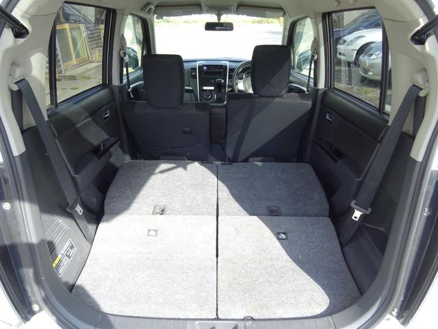 ワゴンＲスティングレー リミテッドＩＩ　４ＷＤ　ＨＩＤ　ＣＶＴ　盗難防止システム　ＡＢＳ　アルミホイール　衝突安全ボディ　エアコン　パワーステアリング　パワーウィンドウ（19枚目）