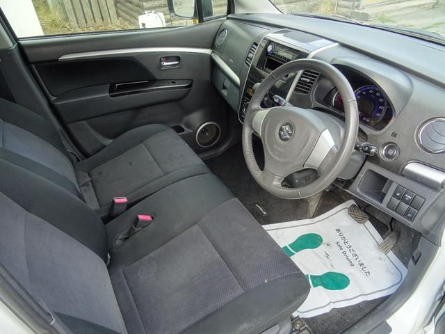 ワゴンＲスティングレー リミテッドＩＩ　４ＷＤ　ＨＩＤ　ＣＶＴ　盗難防止システム　ＡＢＳ　アルミホイール　衝突安全ボディ　エアコン　パワーステアリング　パワーウィンドウ（24枚目）