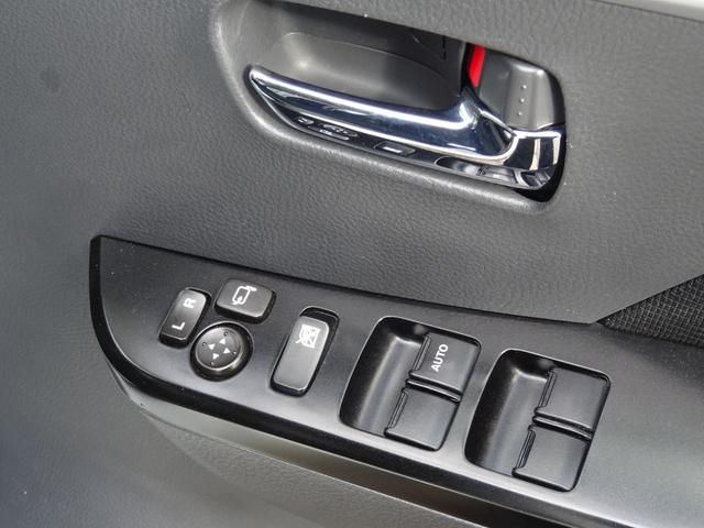 ワゴンＲスティングレー リミテッドＩＩ　４ＷＤ　ＨＩＤ　ＣＶＴ　盗難防止システム　ＡＢＳ　アルミホイール　衝突安全ボディ　エアコン　パワーステアリング　パワーウィンドウ（27枚目）